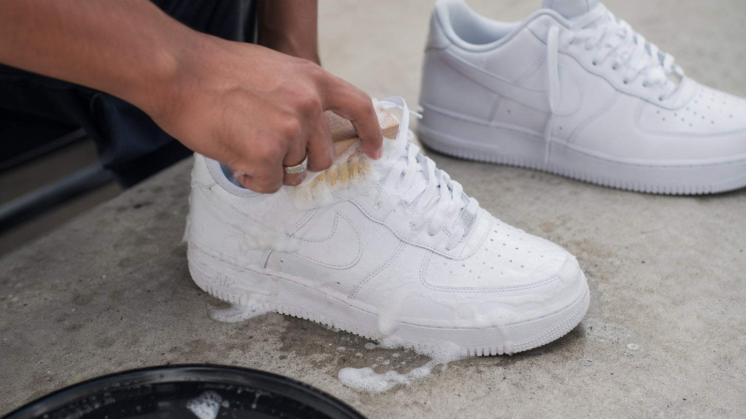 Soulfresh in Aktion – Sneaker werden gereinigt